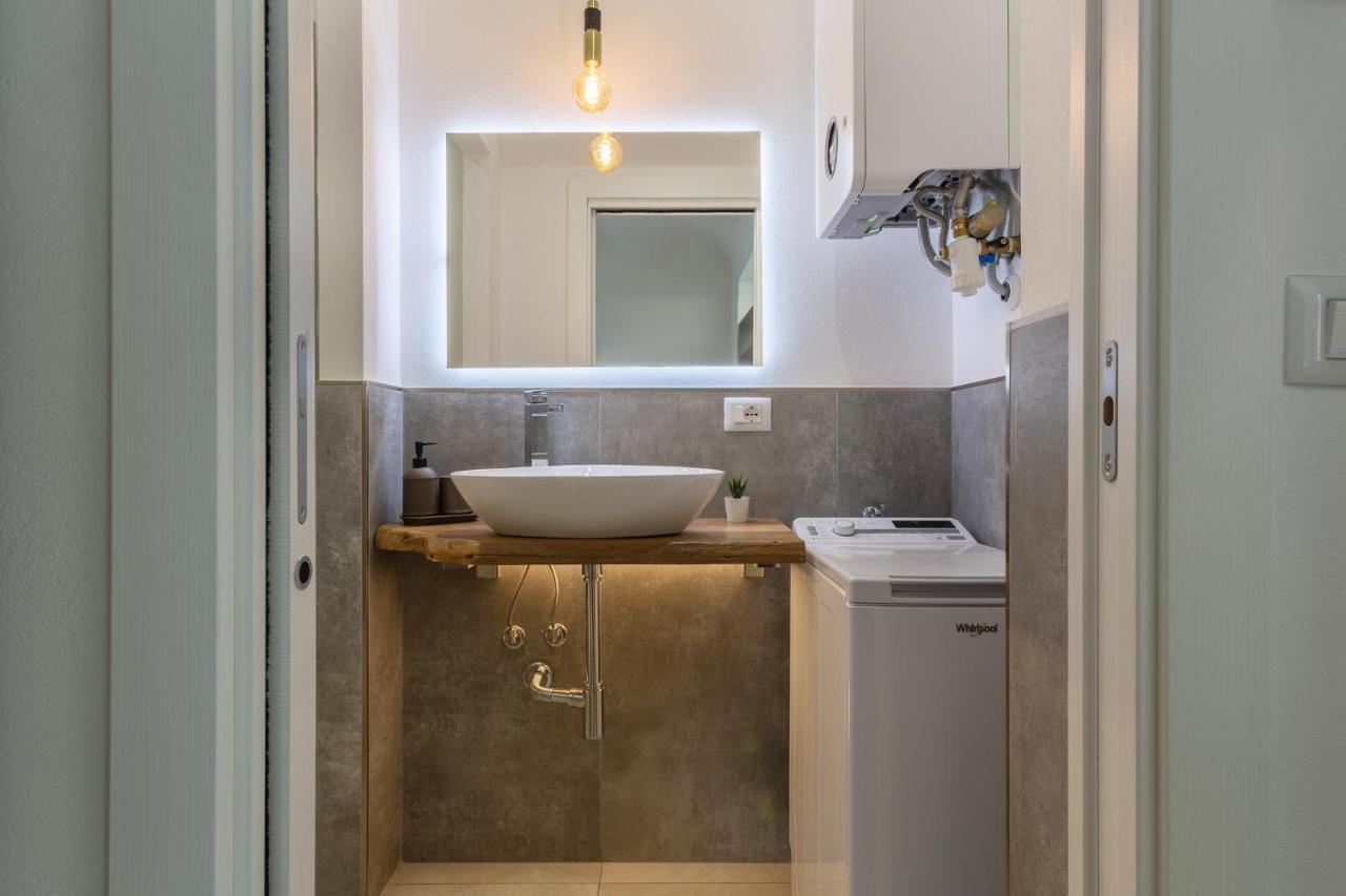 Casa Melo Mini House Apartment Bologna Exterior photo